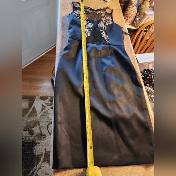 Coast Hermosa Dress Black Duchess Satin Sleeveless Size 4 (NWT) - Picture 15 of 16